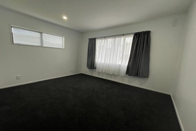 Photo of property in 1/6b Youngs Road, Papakura, 2110
