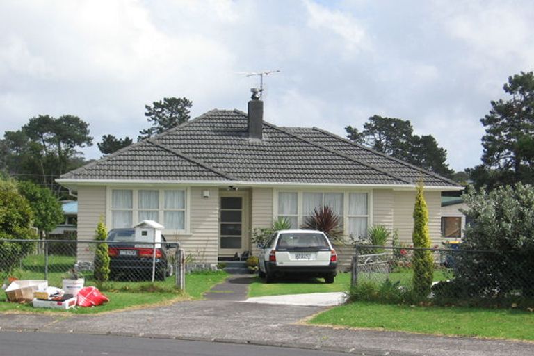 Photo of property in 49 Nile Road, Kelston, Auckland, 0602