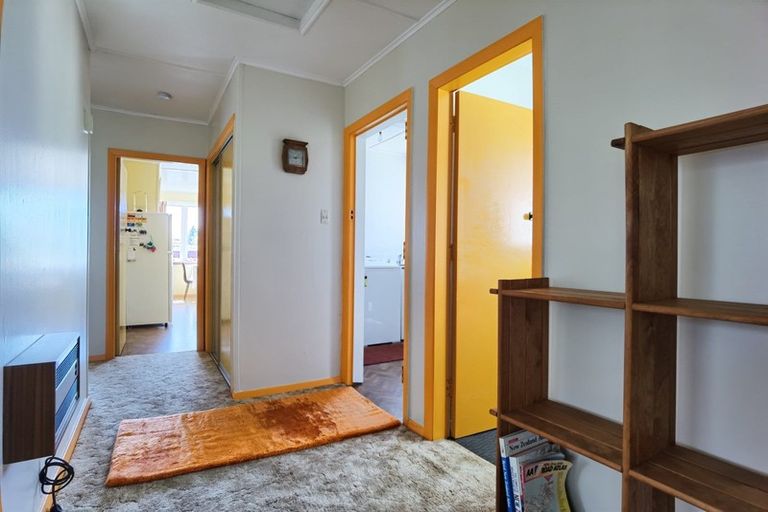 Photo of property in 19 Main Road, Harihari, 7884