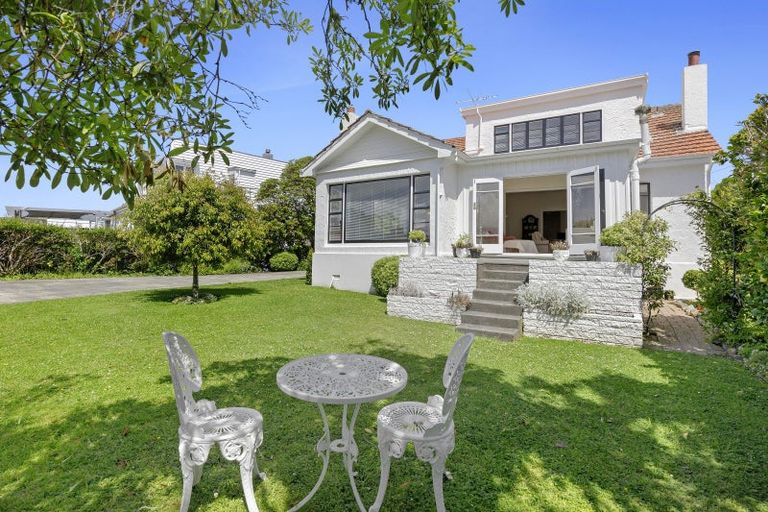 Photo of property in 18 Hathaway Avenue, Boulcott, Lower Hutt, 5010