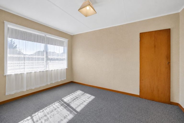 Photo of property in 42 Egmont Street, Hawera, 4610