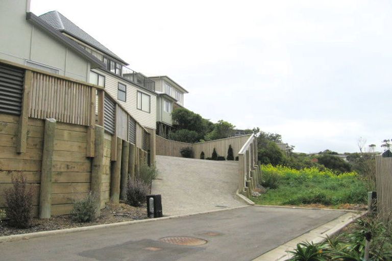 Photo of property in 71 Hawtrey Terrace, Churton Park, Wellington, 6037