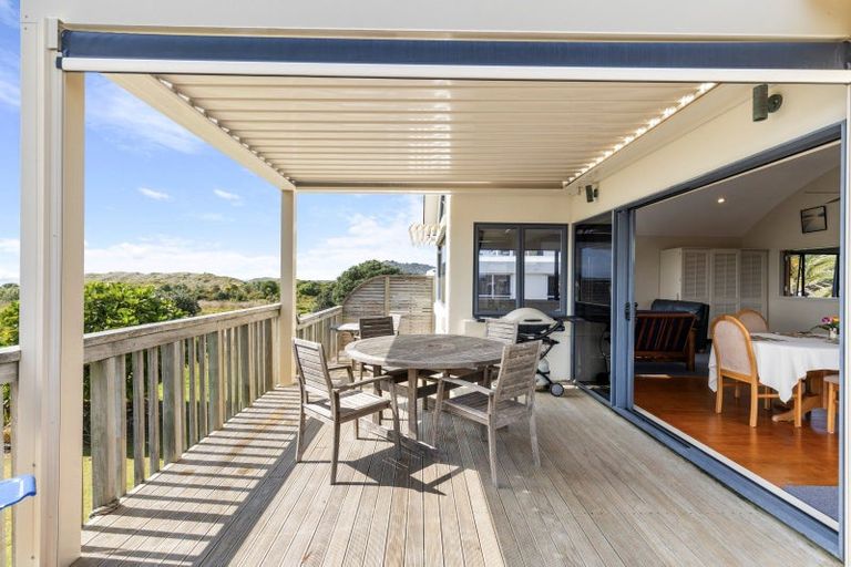 Photo of property in 14b Wakanoi Place, Bowentown, Waihi Beach, 3177