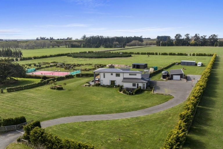 Photo of property in 1 Hayfield Terrace, Cust, Rangiora, 7471