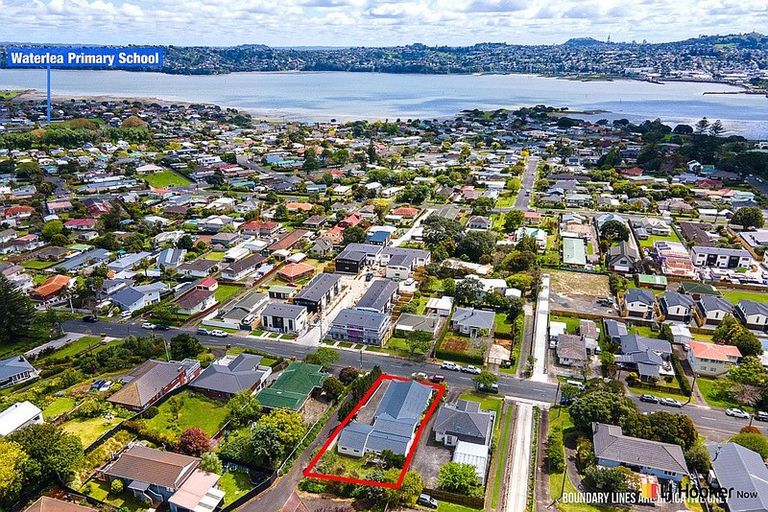 Photo of property in 59a Taylor Road, Mangere Bridge, Auckland, 2022