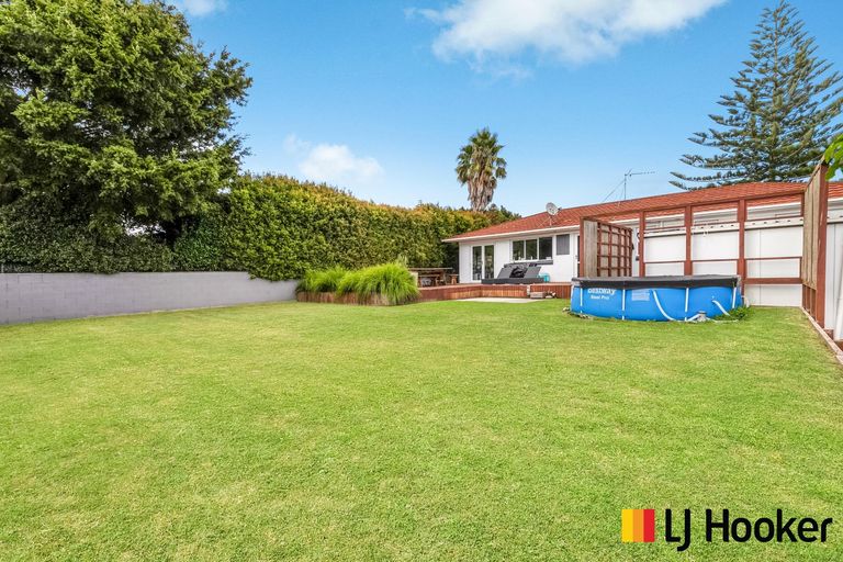Photo of property in 24 David Avenue, Hillpark, Auckland, 2102