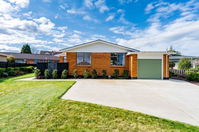 Photo of property in 7 Cedar Crescent, Mosgiel, 9024