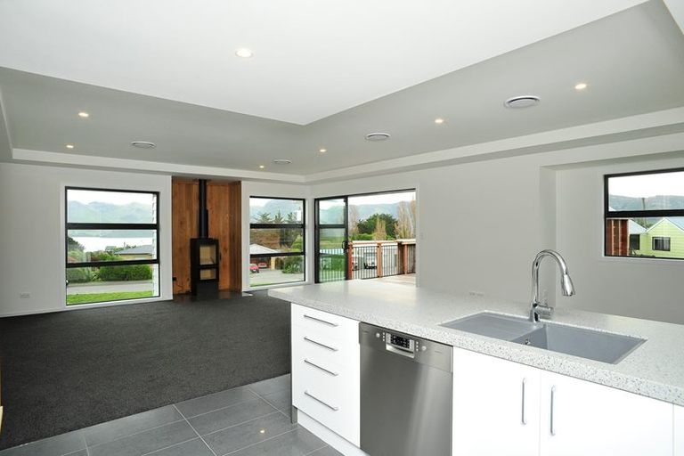 Photo of property in 2 Taimana Lane, Diamond Harbour, Lyttelton, 8971