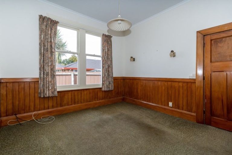 Photo of property in 100 Domain Terrace, Spreydon, Christchurch, 8024