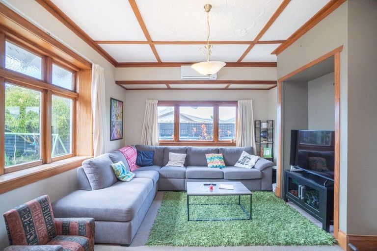 Photo of property in 25 Tiller Close, Kelvin Grove, Palmerston North, 4414