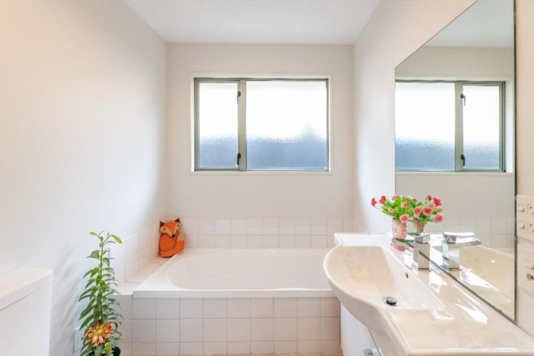 Photo of property in 58 Wyndham Street, Papanui, Christchurch, 8053