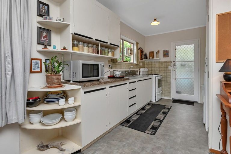Photo of property in 59 Kauika Road West, Avenues, Whangarei, 0110