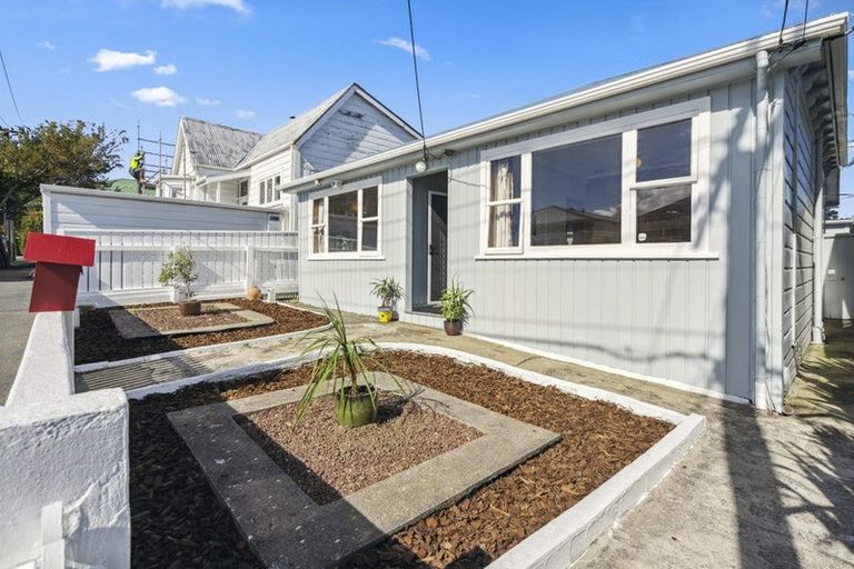 Photo of property in 18 Harper Street, Newtown, Wellington, 6021