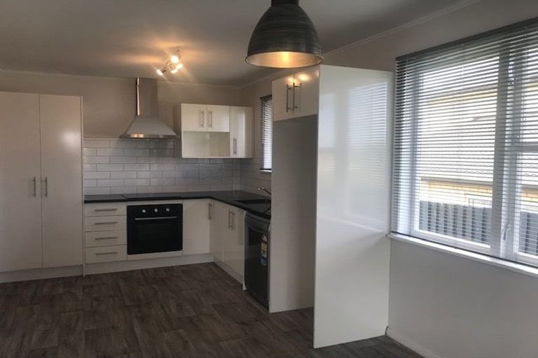 Photo of property in 104 Fisher Crescent, Otara, Auckland, 2023