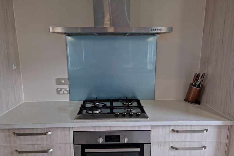 Photo of property in 37 Maka Lane, Halswell, Christchurch, 8025