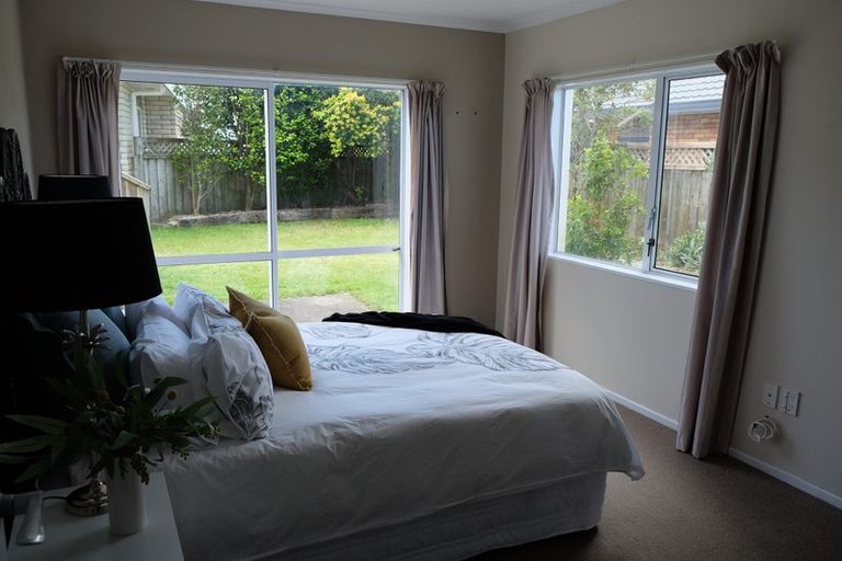 Photo of property in 1/15 Chatswood Grove, Fitzroy, New Plymouth, 4312