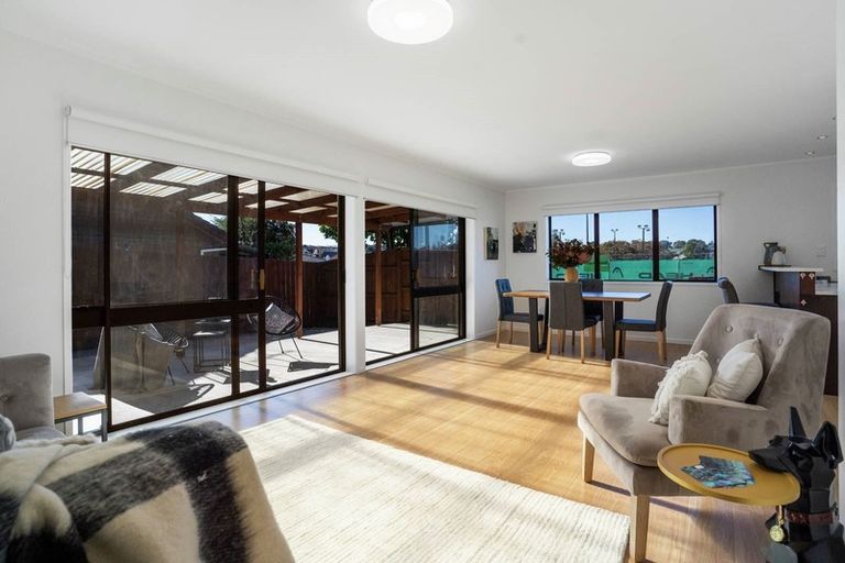 Photo of property in 1/63 Wellington Street, Howick, Auckland, 2014