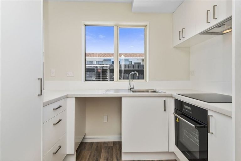 Photo of property in 2/469 Worcester Street, Linwood, Christchurch, 8011