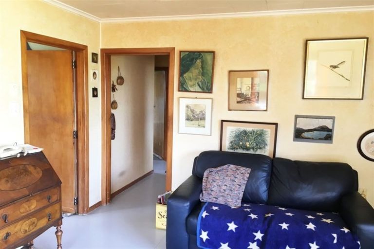 Photo of property in 115 Brunton Crescent, Thames, 3500