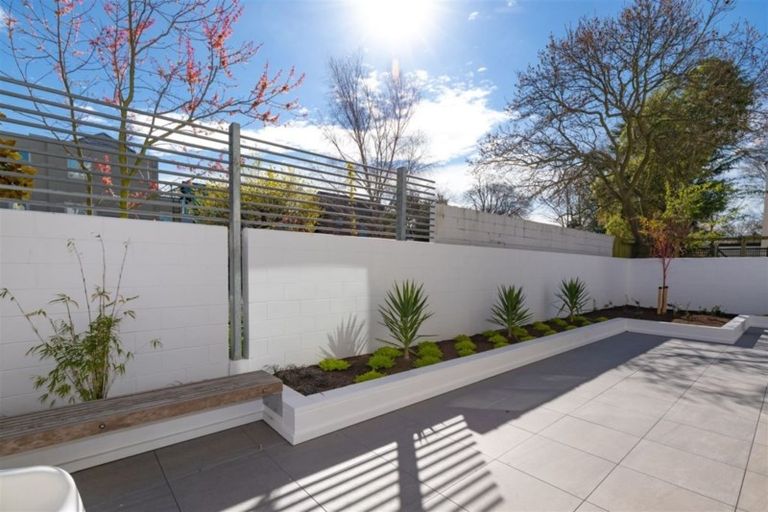 Photo of property in 6/41 Cambridge Terrace, Christchurch Central, Christchurch, 8013