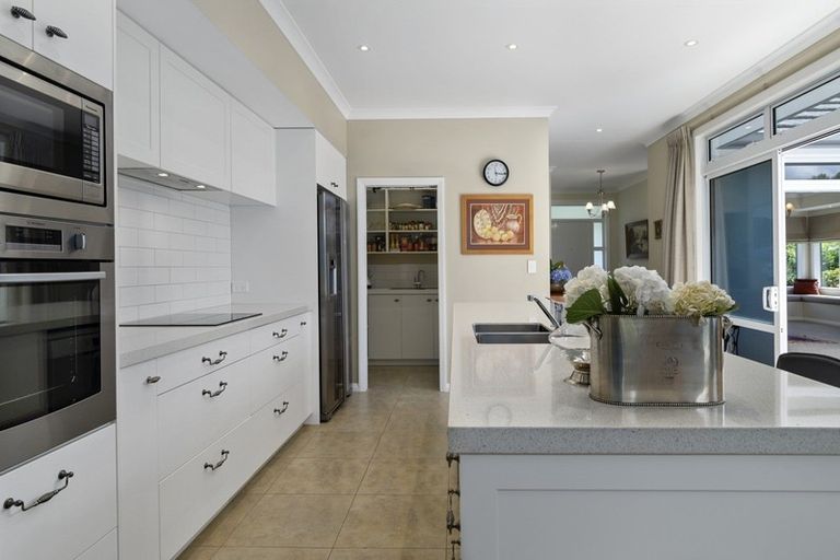 Photo of property in 11 Contour Avenue, Pyes Pa, Tauranga, 3112