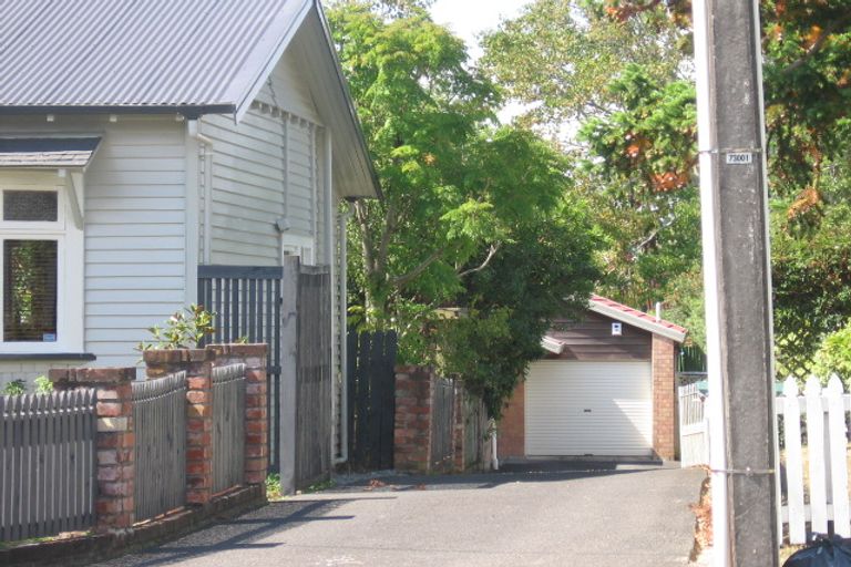Photo of property in 7a Wattle Street, New Lynn, Auckland, 0600