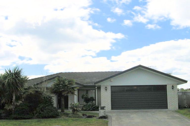 Photo of property in 20 Corinth Grove, Papamoa Beach, Papamoa, 3118
