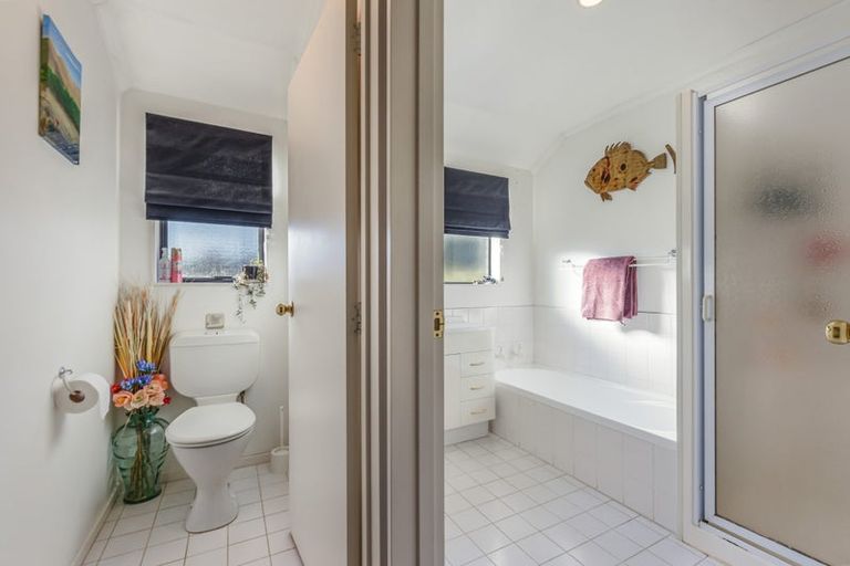 Photo of property in 1 Kate Edger Place, Stoke, Nelson, 7011