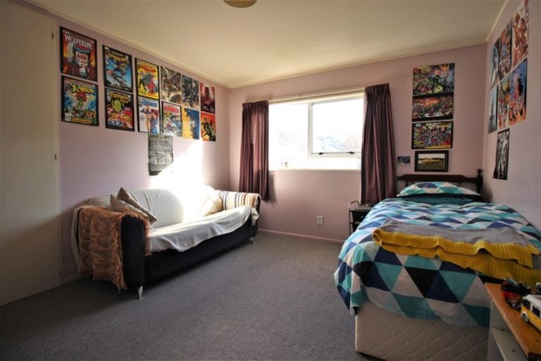 Photo of property in 99 Hazlett Street, Clyde, 9330