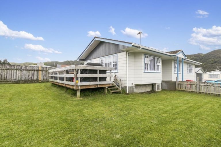 Photo of property in 2 Stockdale Street, Wainuiomata, Lower Hutt, 5014