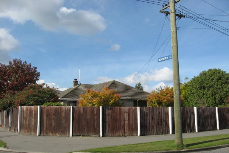 Photo of property in 44 Hounslow Street, Ilam, Christchurch, 8041