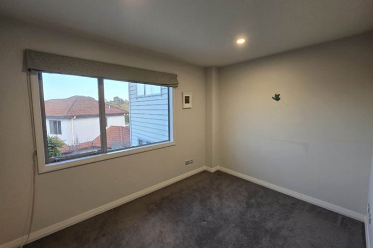 Photo of property in 34 Leburn Crescent, Flat Bush, Auckland, 2016