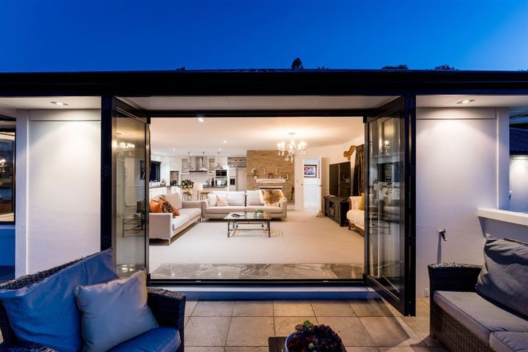 Photo of property in 214 Gladstone Road North, Mosgiel, 9024