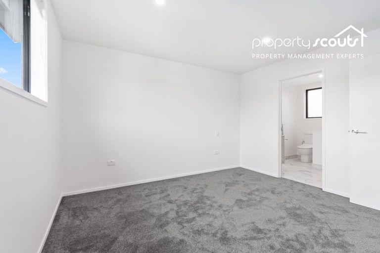 Photo of property in 10/10 Wilsher Crescent, Henderson, Auckland, 0612