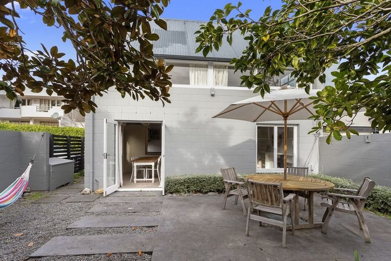 Photo of property in 7/104 Rossall Street, Merivale, Christchurch, 8014