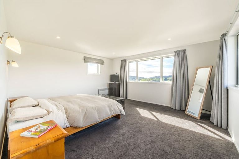 Photo of property in 46 Mo Street, Camborne, Porirua, 5026