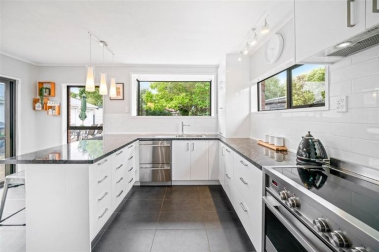 Photo of property in 24 Greenpark Street, Hoon Hay, Christchurch, 8025