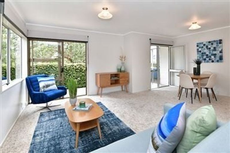 Photo of property in 55a Hatton Road, Orewa, 0931