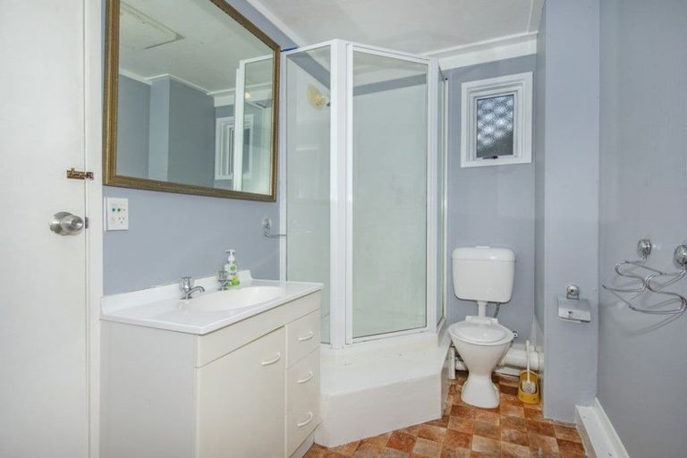 Photo of property in 57 Sherwood Road, Onerahi, Whangarei, 0110