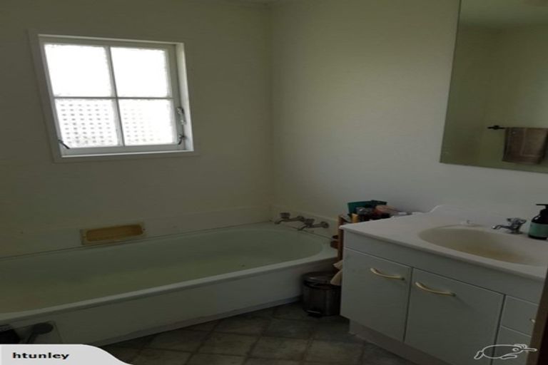 Photo of property in 12 Bobstay Lane, Whitby, Porirua, 5024