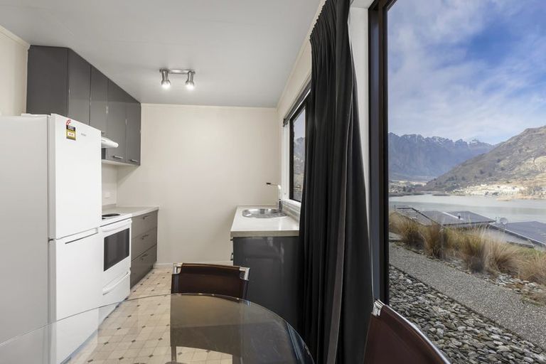 Photo of property in 10 Marina Drive, Frankton, Queenstown, 9300