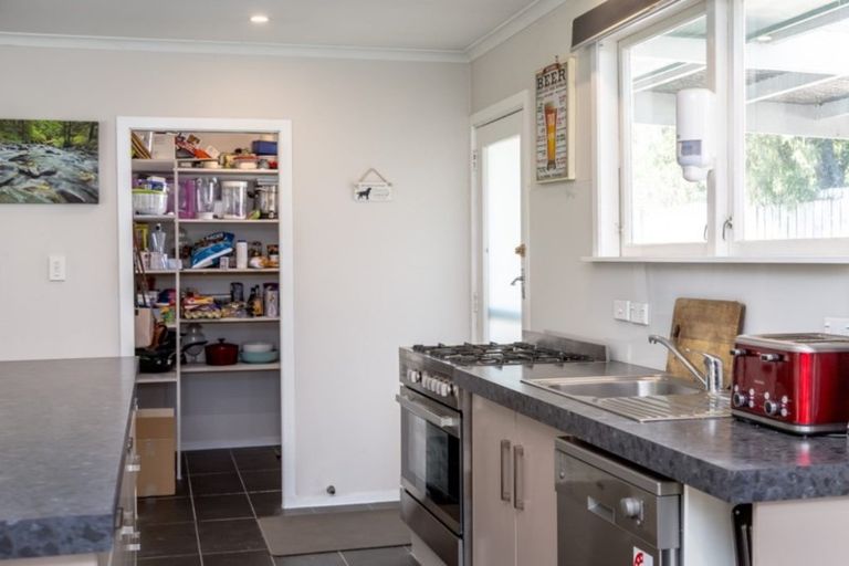 Photo of property in 45f Brandon Street, Featherston, 5710