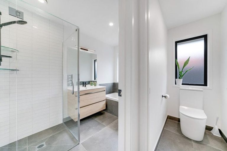 Photo of property in 16 Stanton House Road, Paerata, 2124