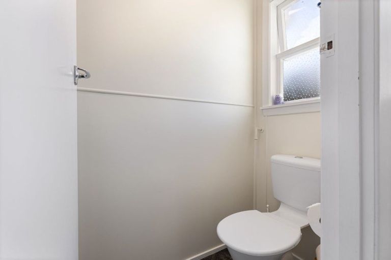 Photo of property in 65 Phillips Street, Sanson, 4817