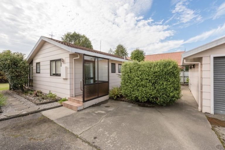 Photo of property in 14c Tudor Street, Motueka, 7120