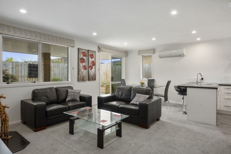 Photo of property in 7 Fender Close, Pyes Pa, Tauranga, 3112