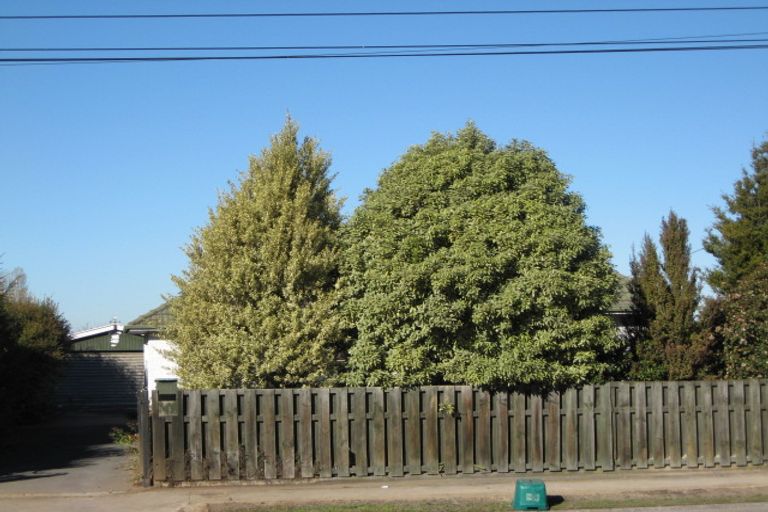 Photo of property in 701 Main South Road, Islington, Christchurch, 8042