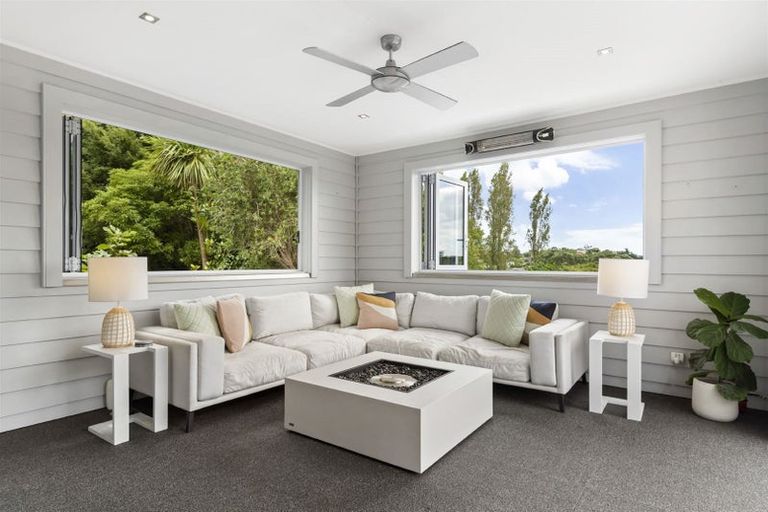 Photo of property in 68 Exmouth Road, Northcote, Auckland, 0627