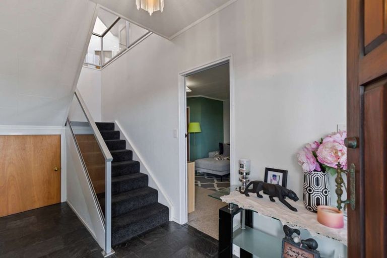 Photo of property in 33 Hipango Terrace, Durie Hill, Whanganui, 4500