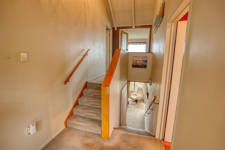 Photo of property in 14 Stanton Crescent, Karoro, Greymouth, 7805